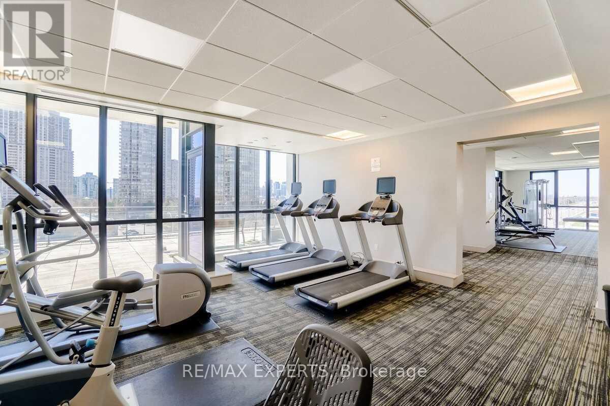 1005 - 75 Eglinton Avenue W, Mississauga, Ontario  L5R 0E5 - Photo 16 - W13676222