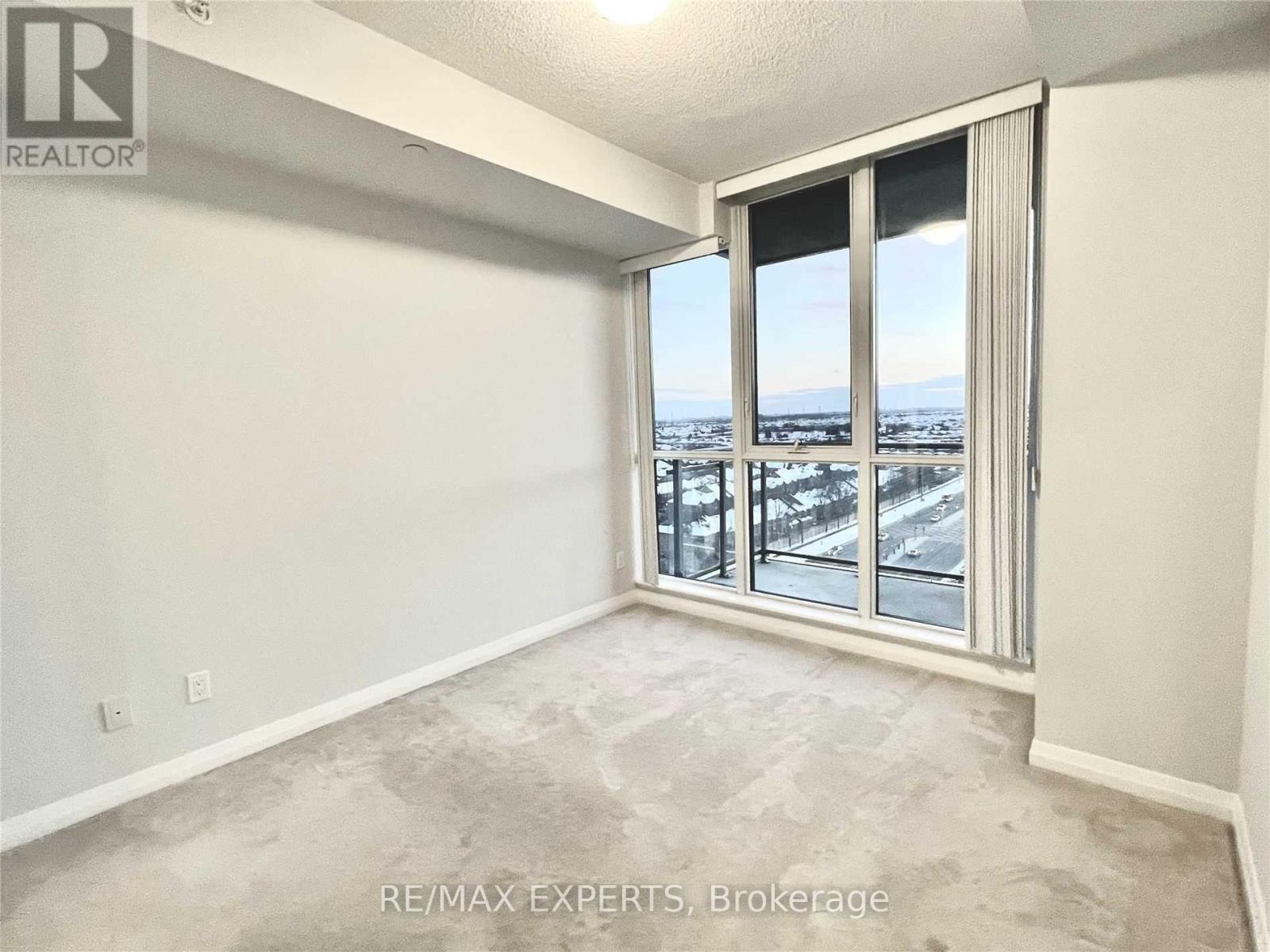 1005 - 75 Eglinton Avenue W, Mississauga, Ontario  L5R 0E5 - Photo 9 - W13676222