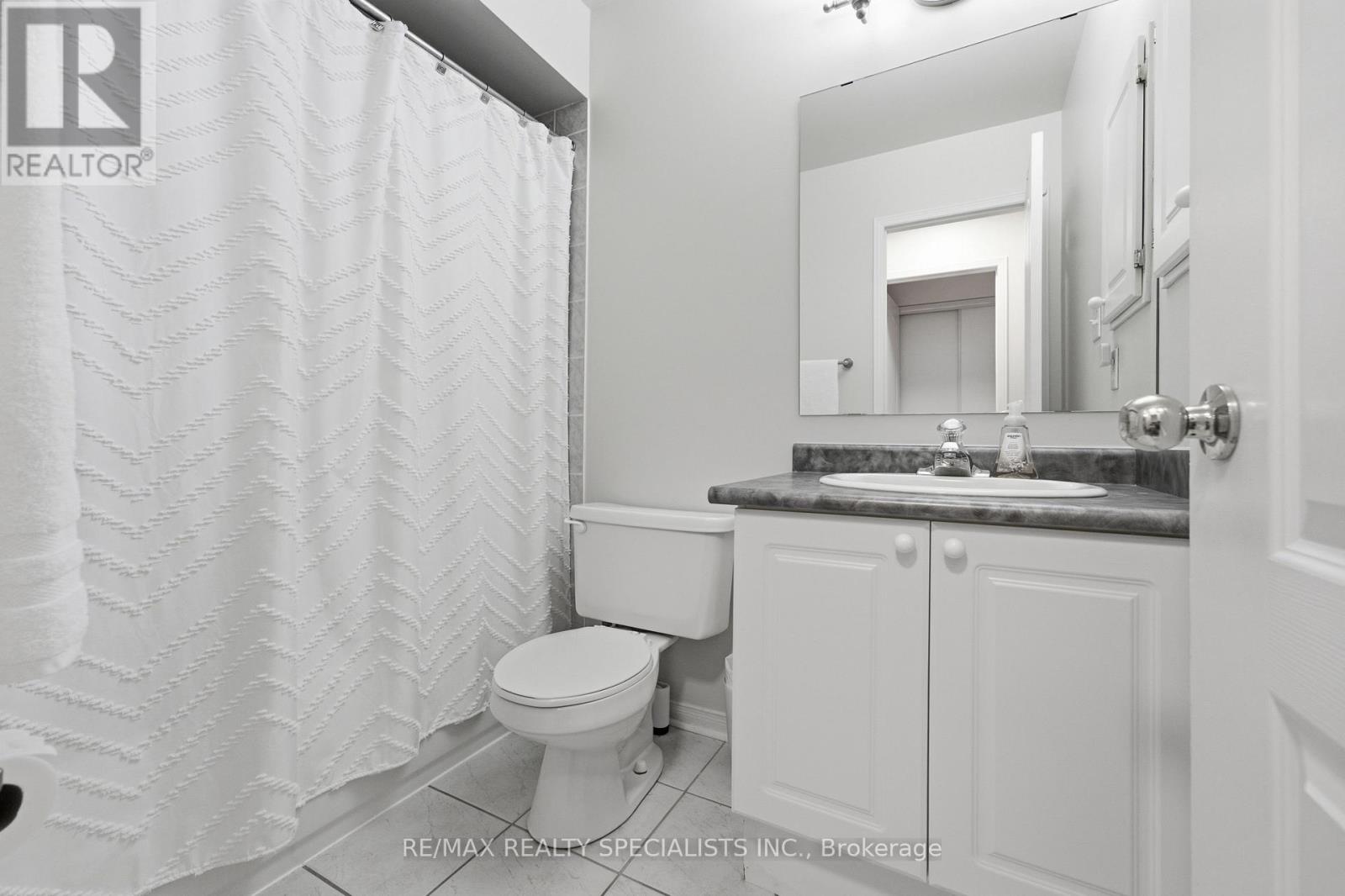 192 Van Scott Drive, Brampton, Ontario  L7A 1V8 - Photo 18 - W13676246