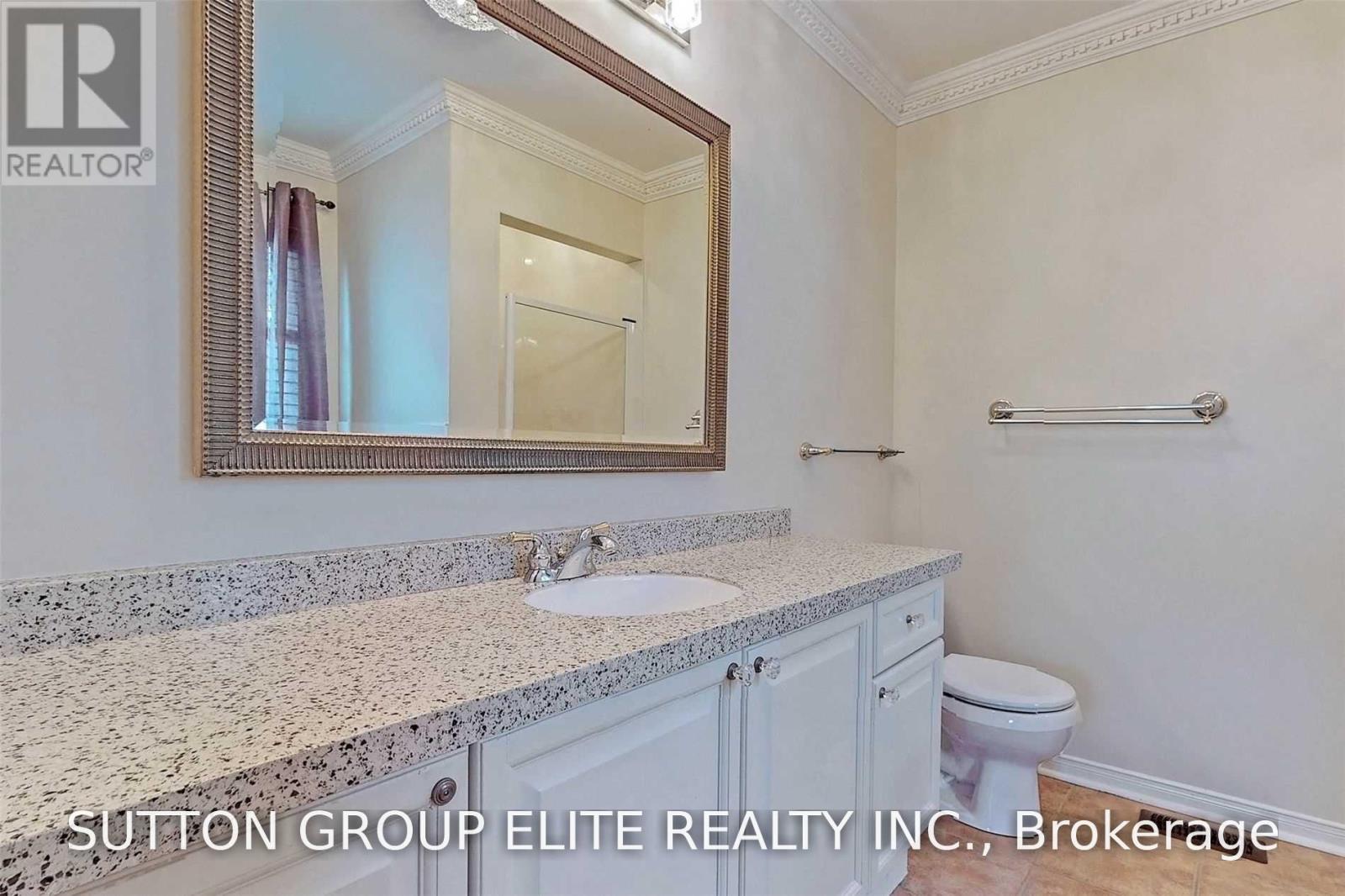 2485 Bankside Drive, Mississauga, Ontario  L5M 6E4 - Photo 15 - W13676262