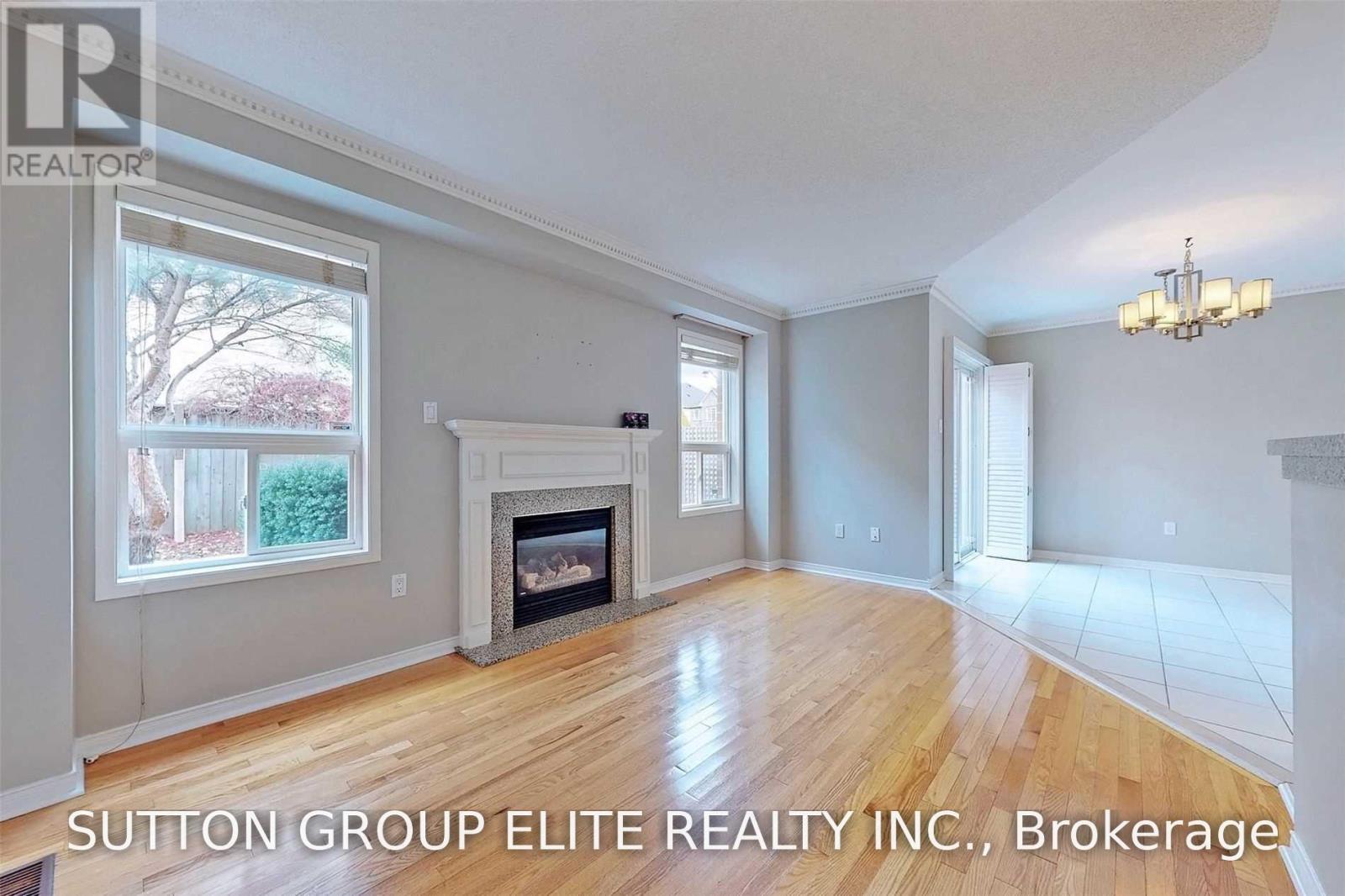2485 Bankside Drive, Mississauga, Ontario  L5M 6E4 - Photo 8 - W13676262