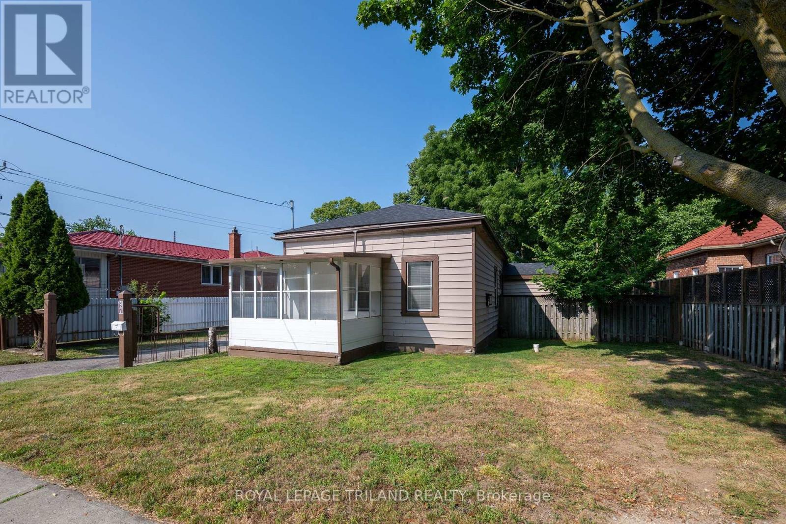 97 William Street, London East, Ontario  N6B 3B2 - Photo 4 - X13600154