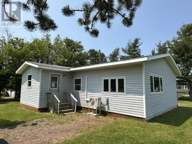 733 Cardinal, Summerside, Prince Edward Island  C1N 4X5 - Photo 1 - 202620615