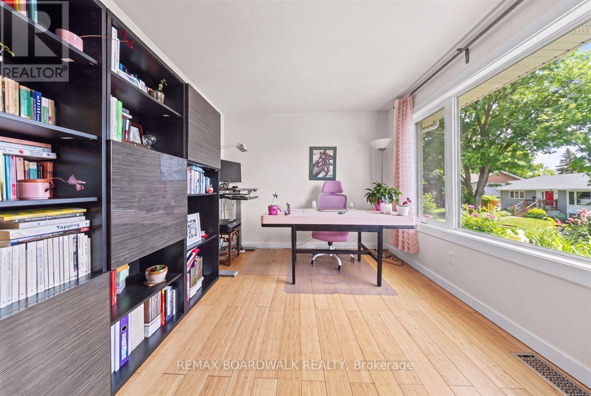 154 Duford Street, Ottawa, Ontario  K1L 6Z7 - Photo 13 - X13673724