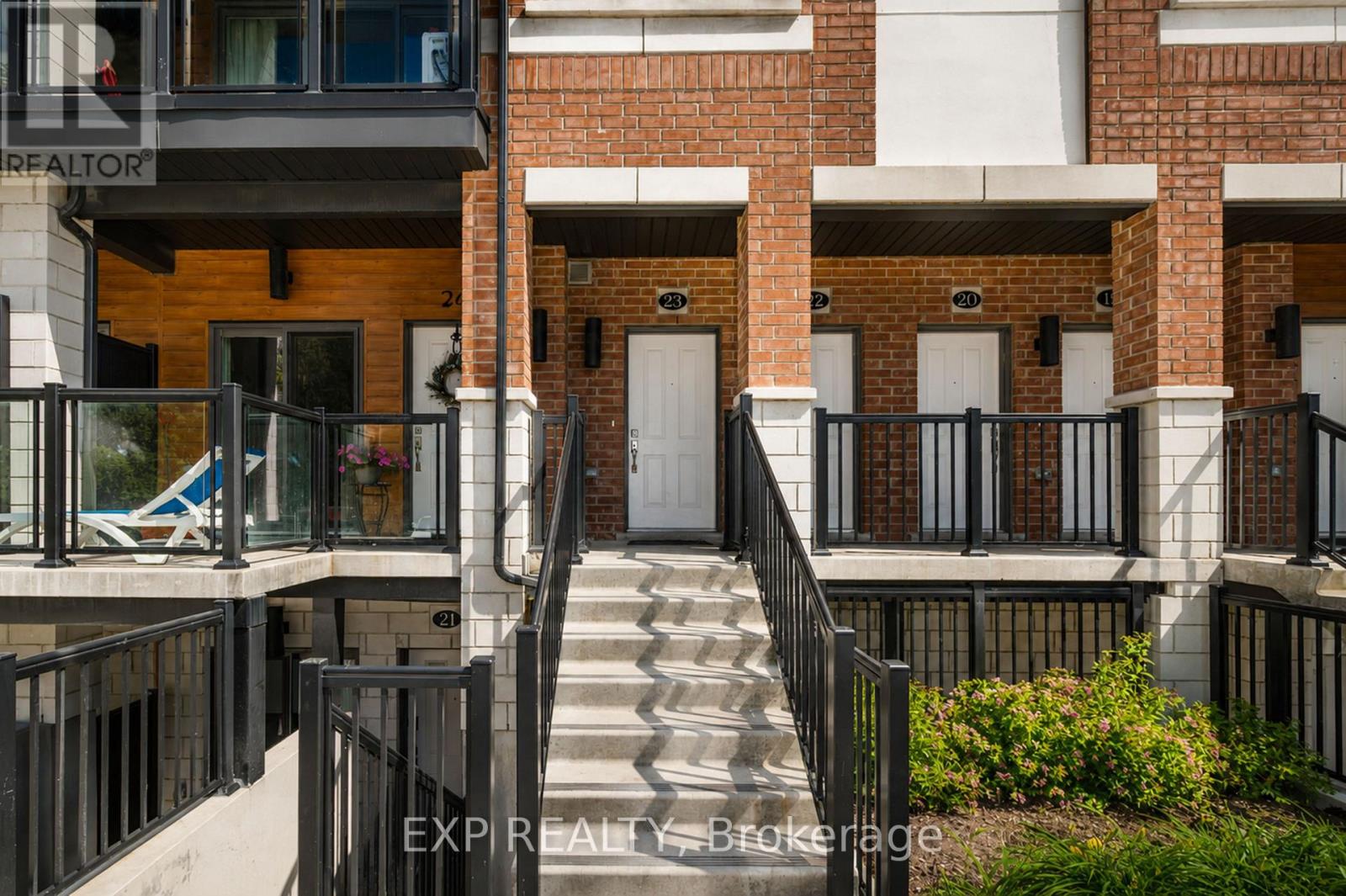 23 - 25 Isherwood Avenue, Cambridge, Ontario  N1R 0E2 - Photo 3 - X13675998