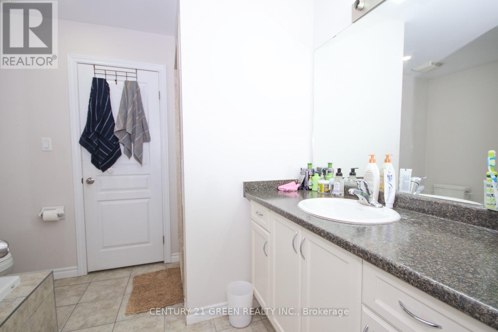 19 England Terrace, Hamilton, Ontario  L8J 2V7 - Photo 11 - X13676072