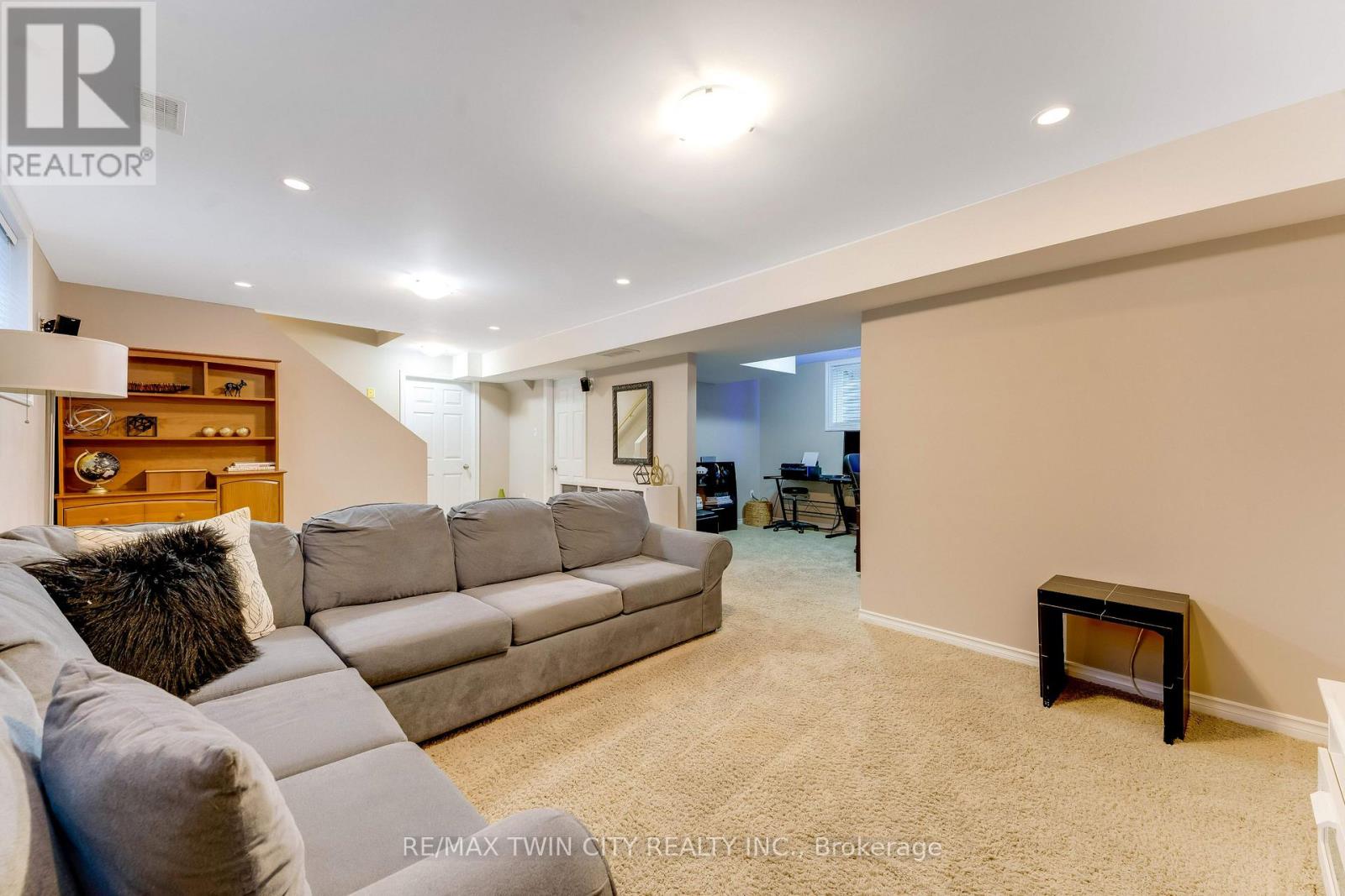 143 Riehm Street, Kitchener, Ontario  N2E 4L3 - Photo 30 - X13676082