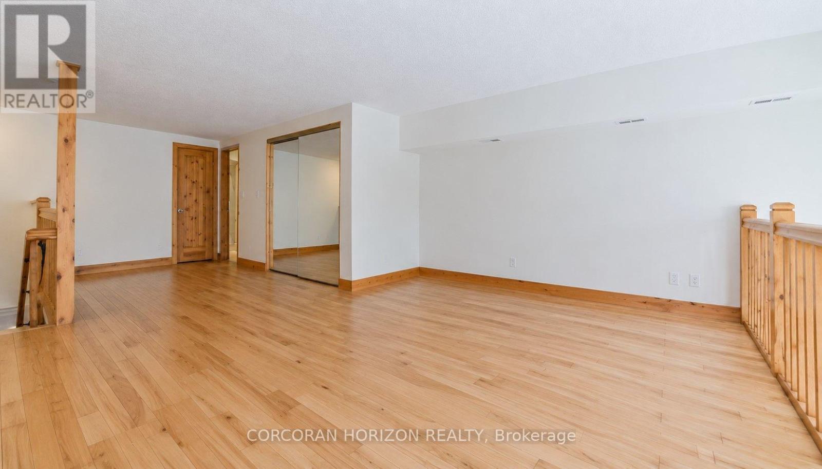 305 - 5 Father David Bauer Drive, Waterloo, Ontario  N2L 6M2 - Photo 8 - X13676186