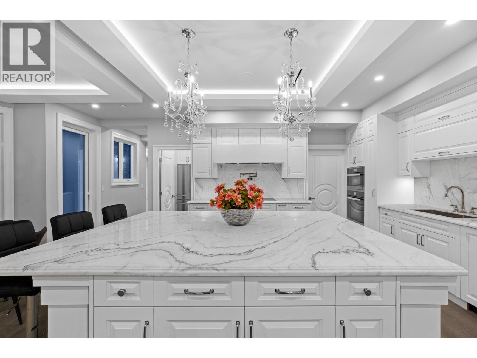 5417 Greentree Road, West Vancouver, British Columbia  V7W 1N3 - Photo 5 - R3154296