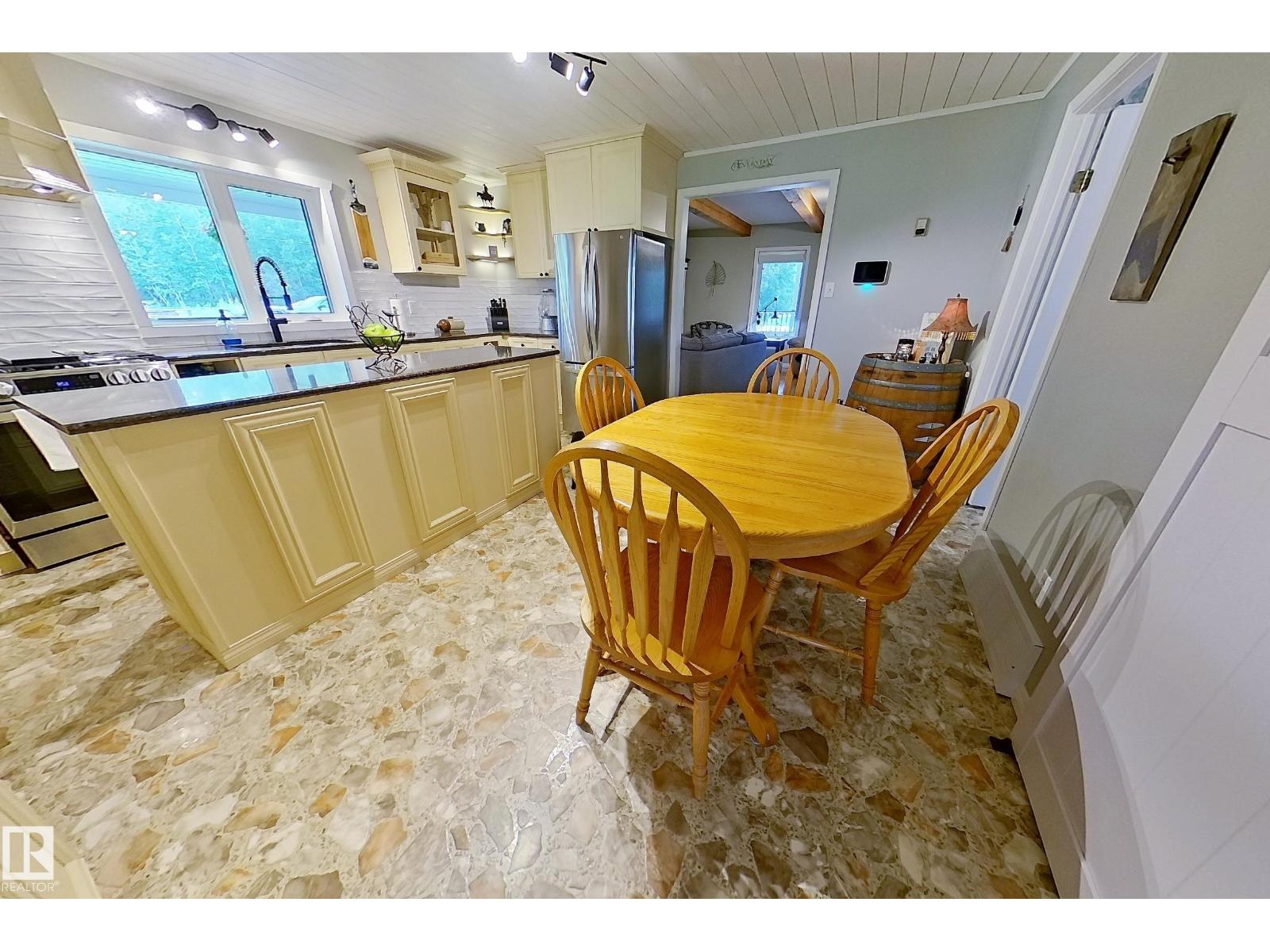 8027 Twp 524, Rural Yellowhead, Alberta  T0E 0T0 - Photo 15 - E4503829