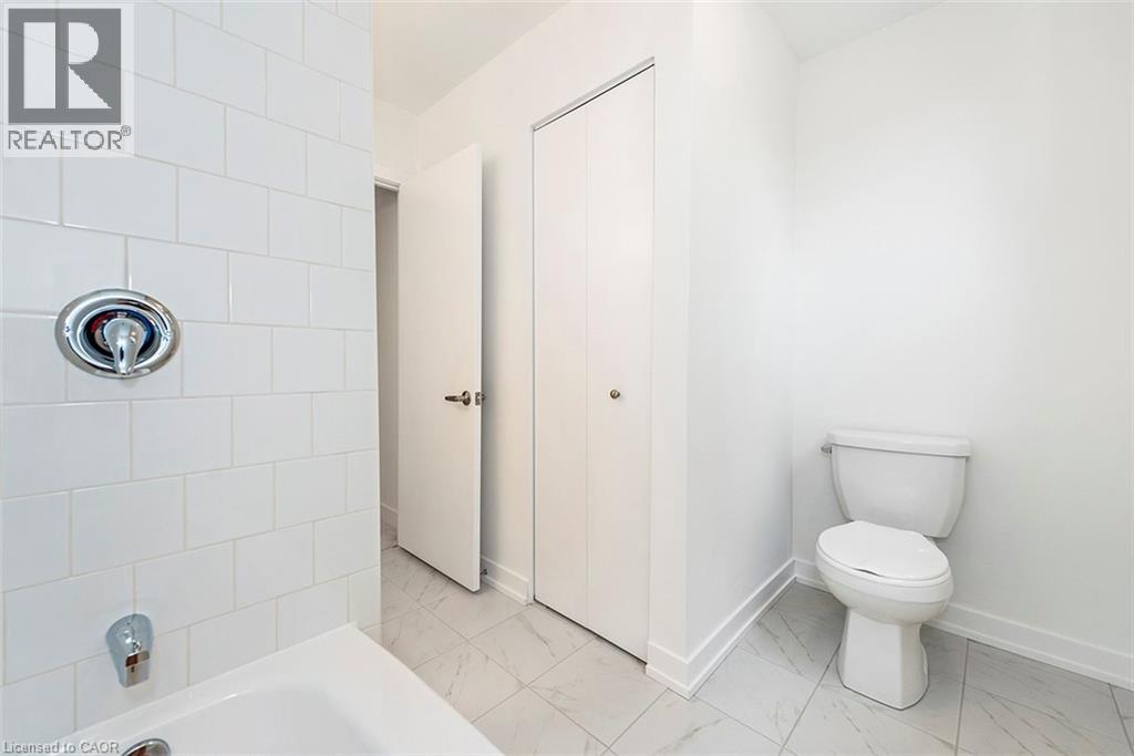 88 Tunbridge Crescent Unit# 49, Hamilton, Ontario L8W 1L3 - Photo 26 - 40847154