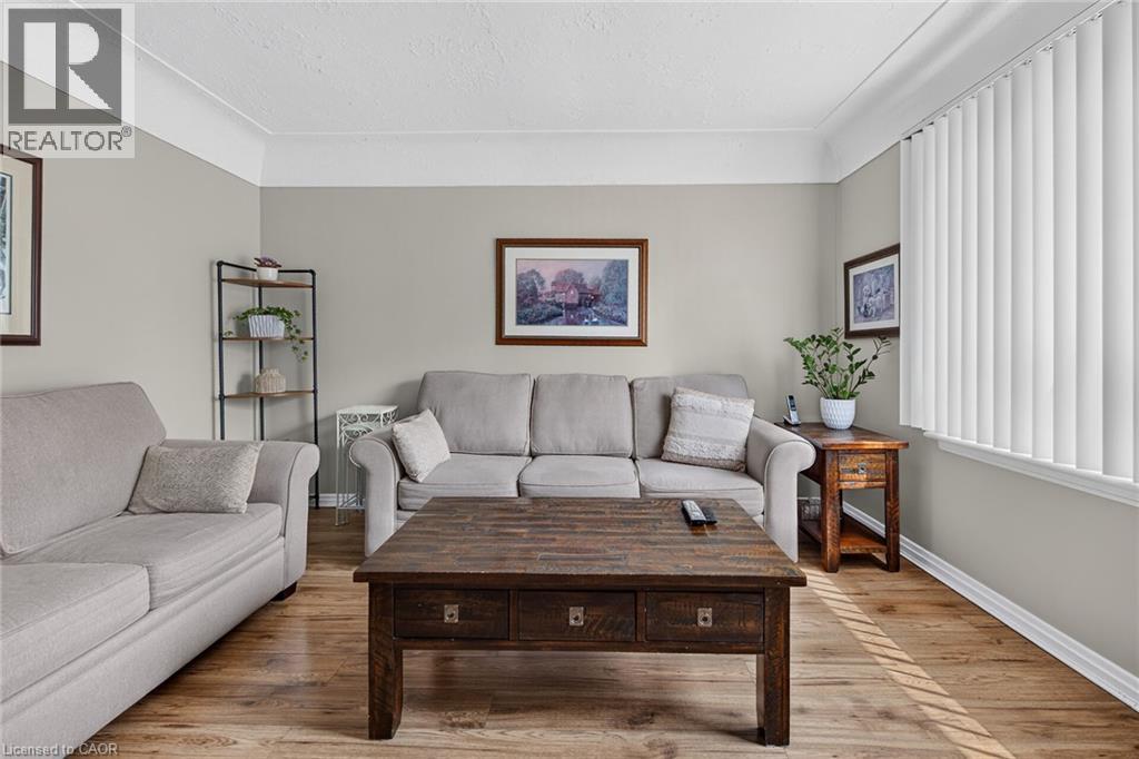206 East 13th Street, Hamilton, Ontario  L9A 3Z7 - Photo 6 - 40849045