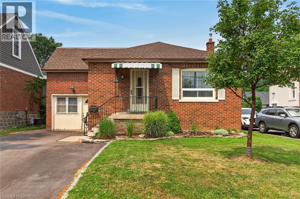 206 East 13th Street, Hamilton, Ontario  L9A 3Z7 - Photo 2 - 40849045