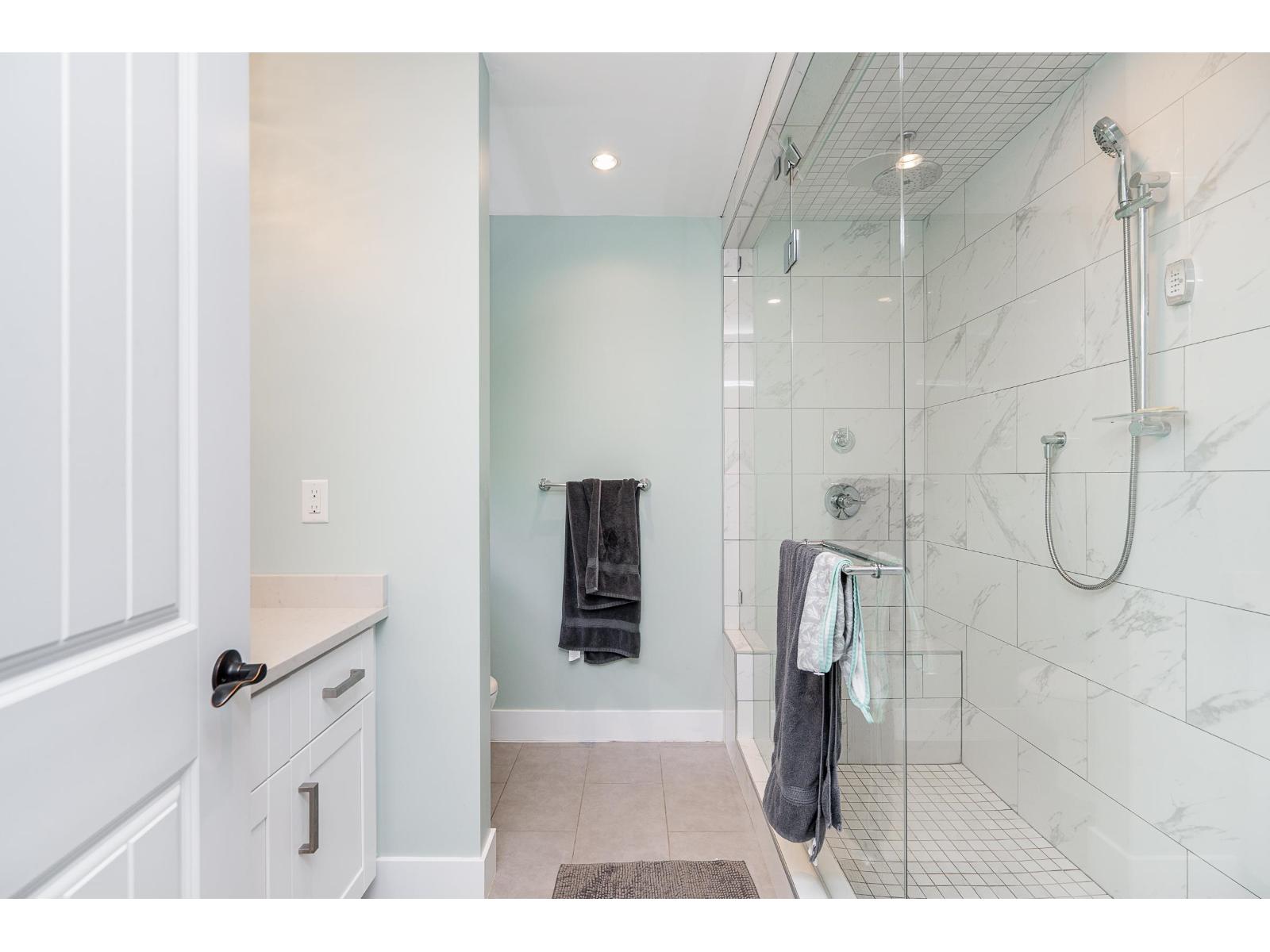 4224 196b Street, Langley, British Columbia  V3A 1B1 - Photo 15 - R3155627