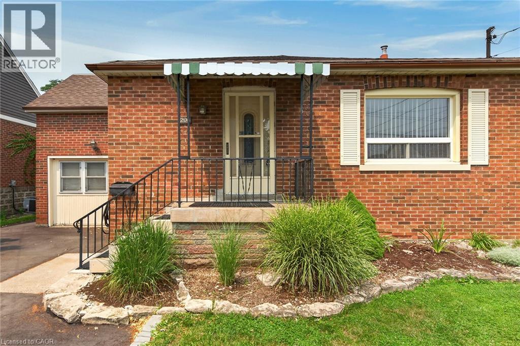 206 East 13th Street, Hamilton, Ontario  L9A 3Z7 - Photo 3 - 40849045