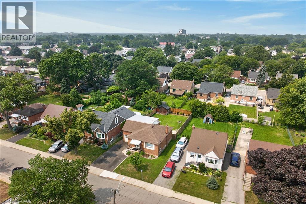 206 East 13th Street, Hamilton, Ontario  L9A 3Z7 - Photo 47 - 40849045