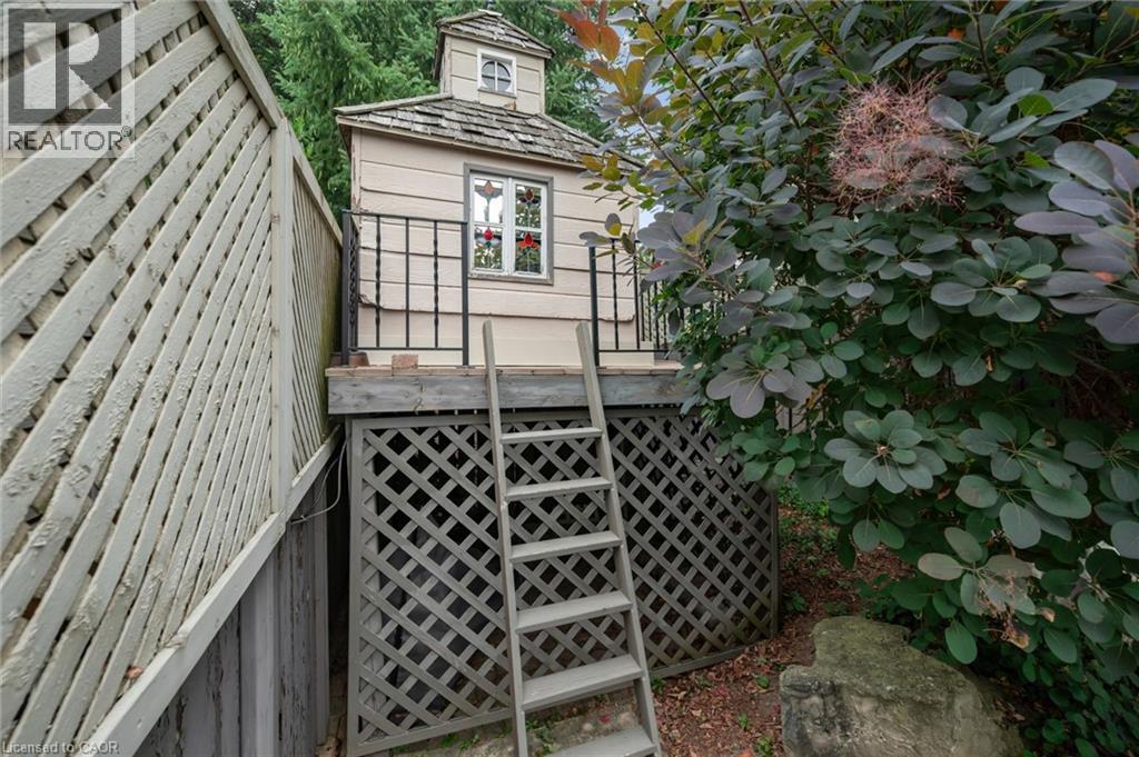 30 Shuh Avenue, Kitchener, Ontario  N2A 2X9 - Photo 41 - 40855866
