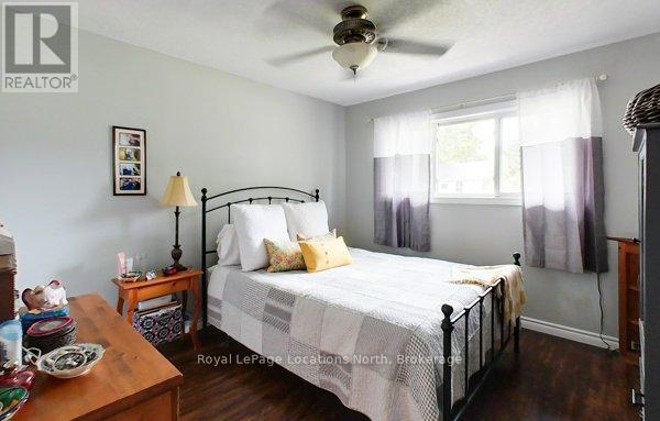 245 Jane Street, Clearview, Ontario  L0M 1S0 - Photo 17 - S13532262