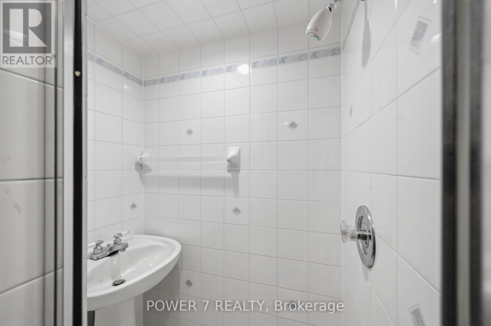 139 Carolbreen Square, Toronto, Ontario  M1V 1J1 - Photo 44 - E13667714