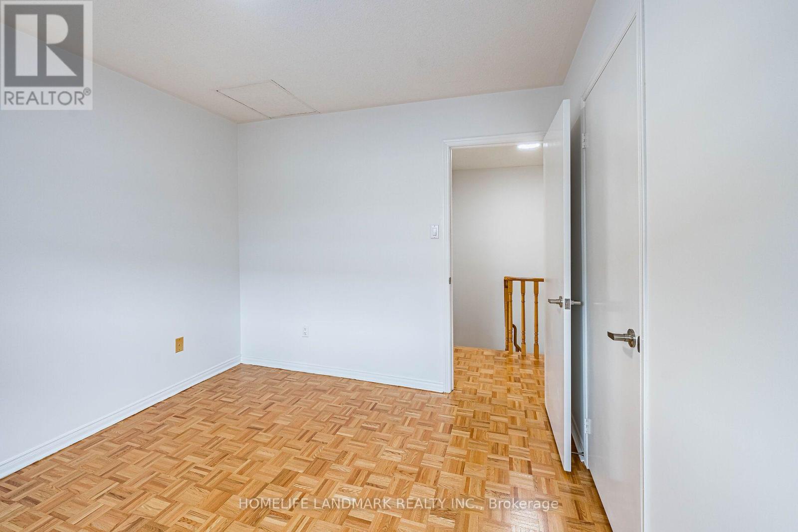 62 Danjohn Crescent, Toronto, Ontario  M1V 3N4 - Photo 34 - E13672854