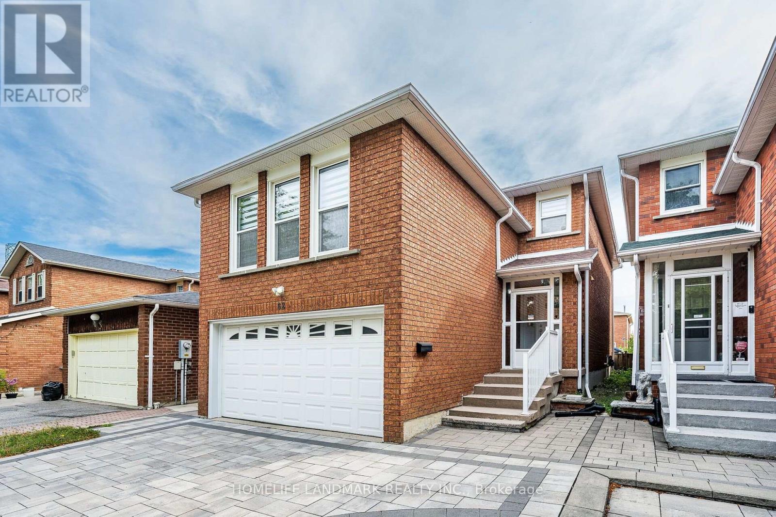 62 Danjohn Crescent, Toronto, Ontario  M1V 3N4 - Photo 3 - E13672854