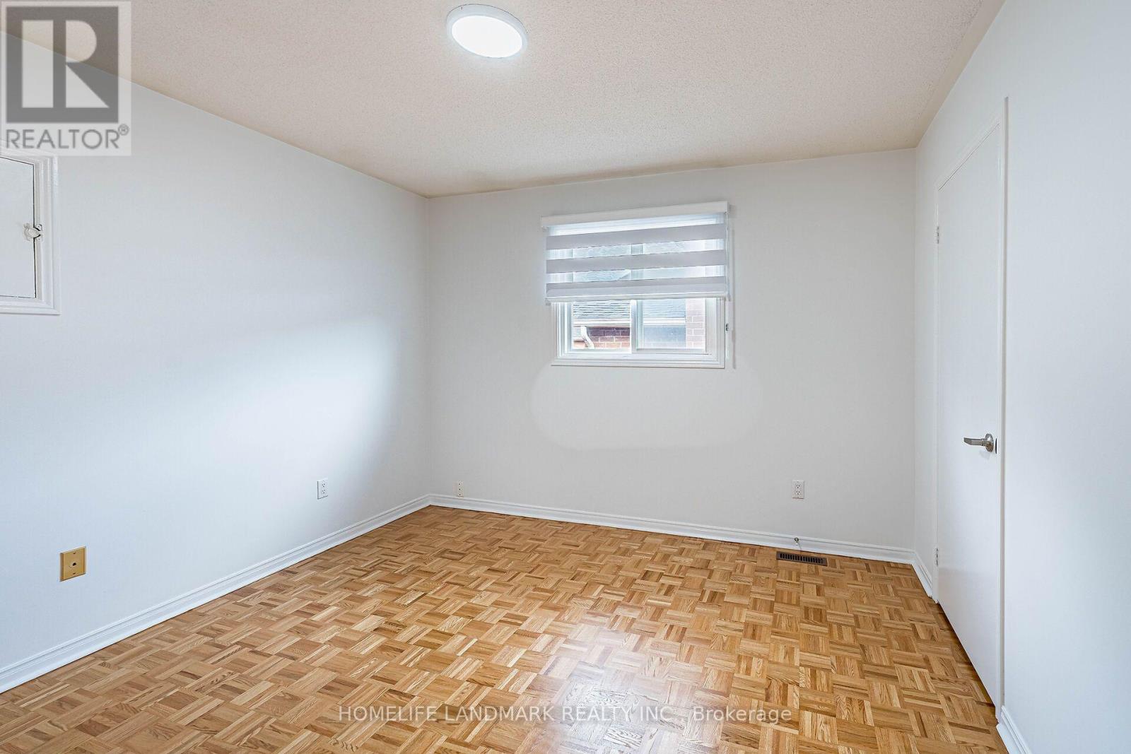 62 Danjohn Crescent, Toronto, Ontario  M1V 3N4 - Photo 35 - E13672854