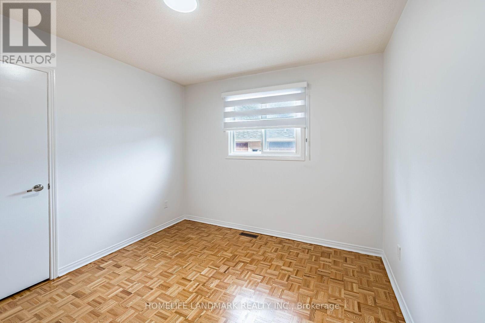 62 Danjohn Crescent, Toronto, Ontario  M1V 3N4 - Photo 33 - E13672854