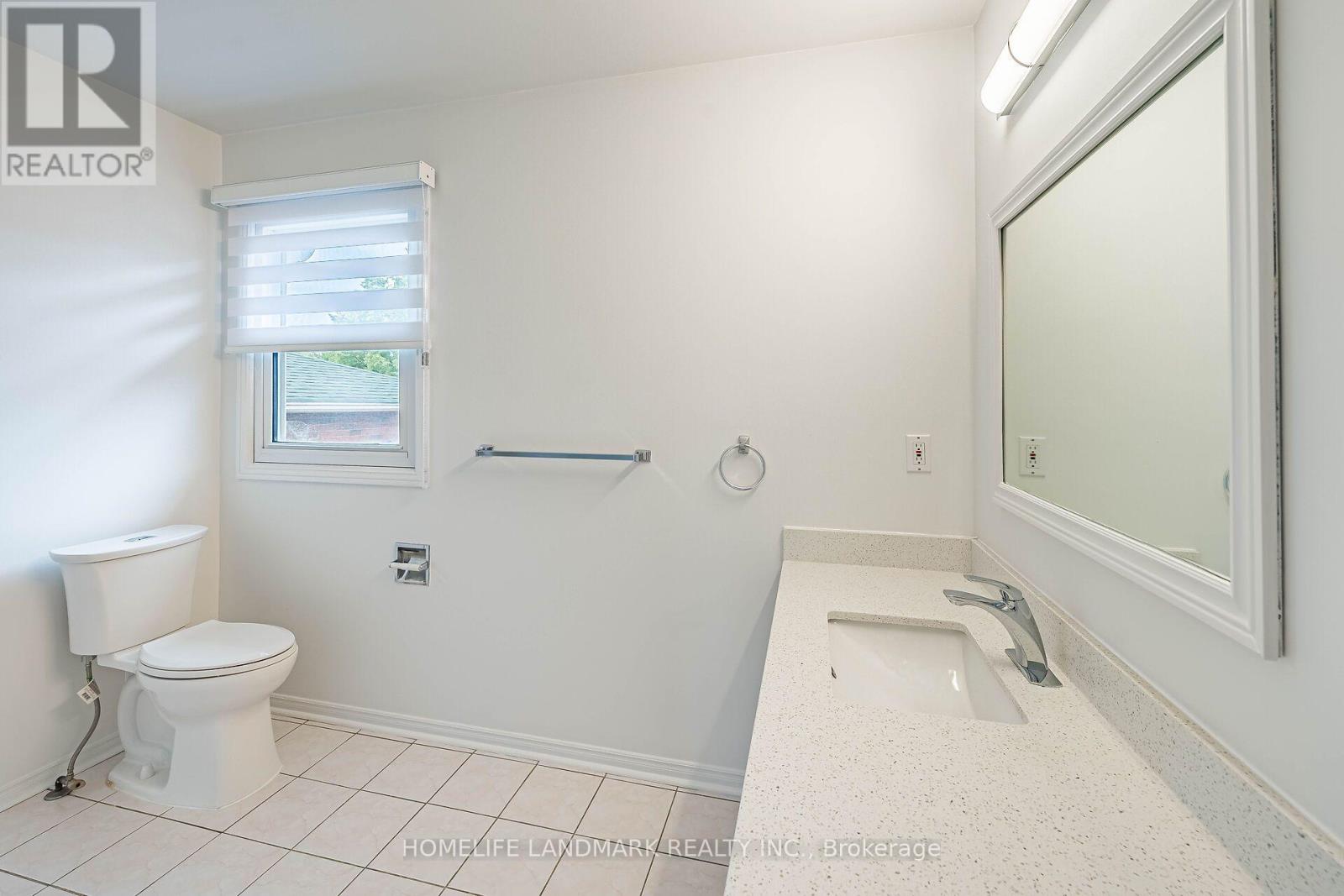 62 Danjohn Crescent, Toronto, Ontario  M1V 3N4 - Photo 37 - E13672854