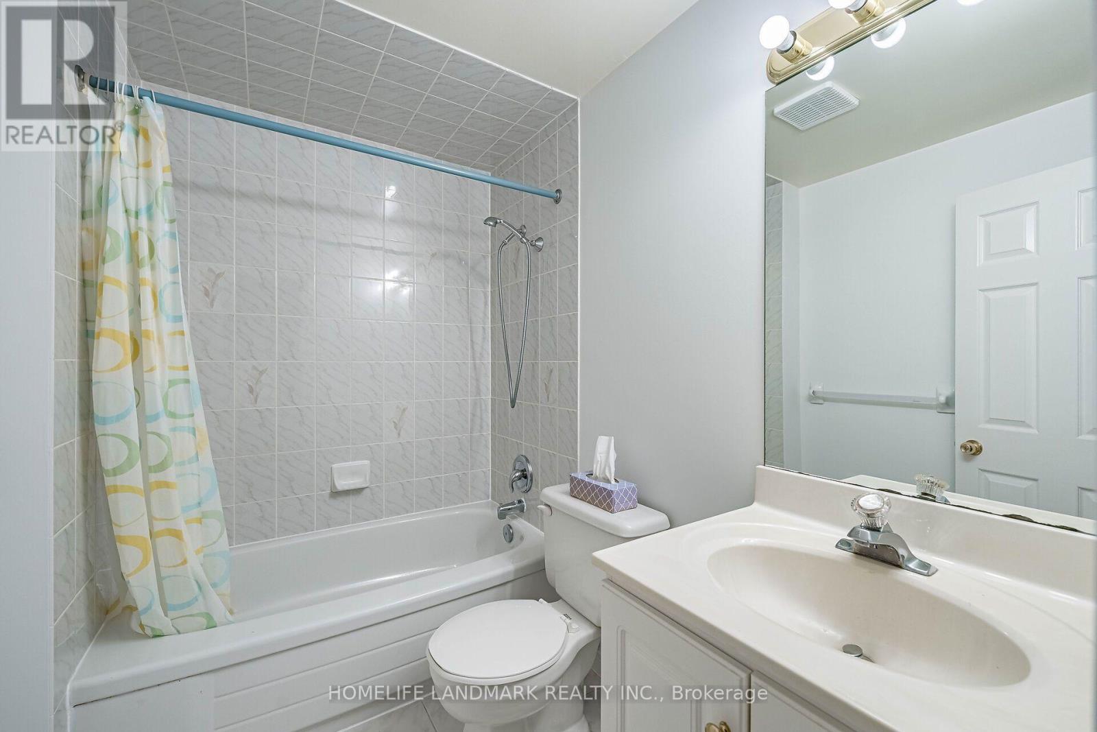 62 Danjohn Crescent, Toronto, Ontario  M1V 3N4 - Photo 47 - E13672854