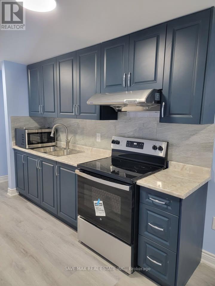 Bsmt - 647 Yates Drive, Milton, Ontario  L9T 7P6 - Photo 4 - W13676224