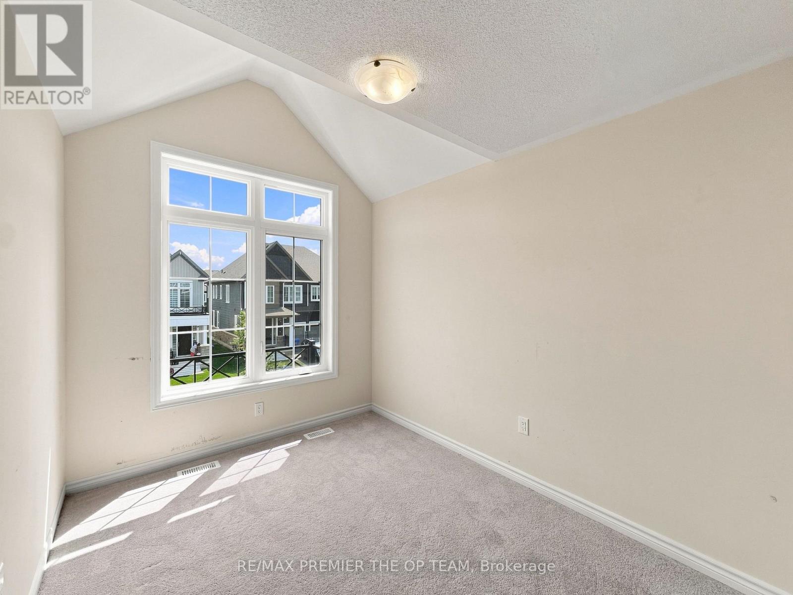 116 Molozzi Street, Erin, Ontario  N0B 1T0 - Photo 12 - X13669176