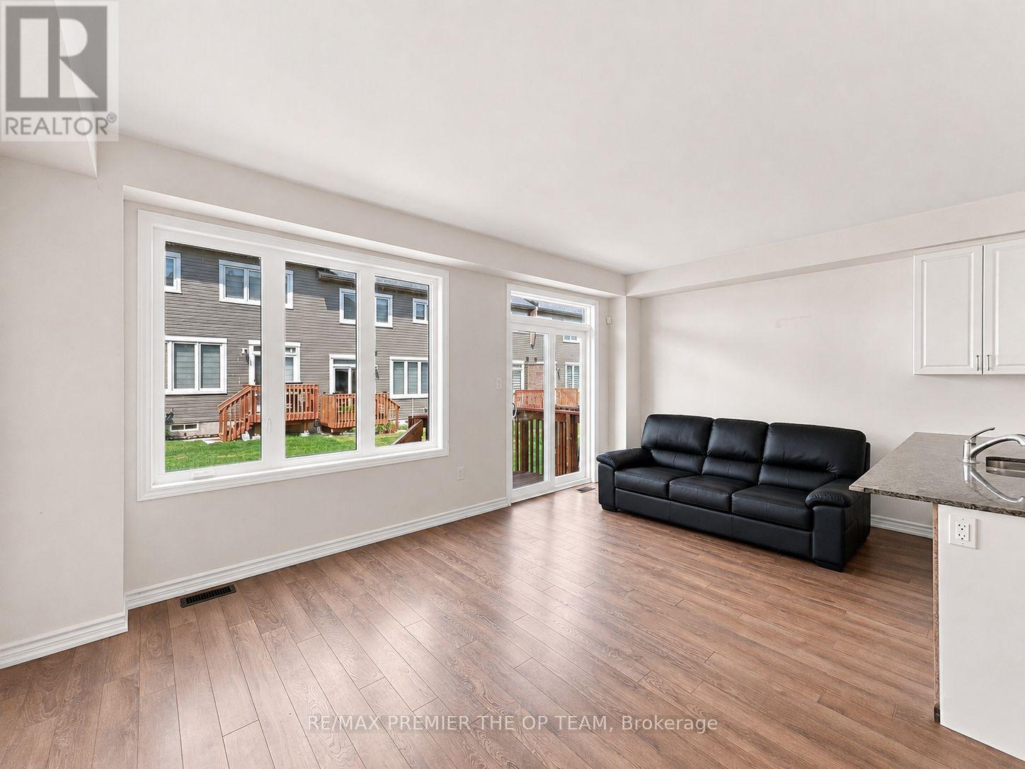 116 Molozzi Street, Erin, Ontario  N0B 1T0 - Photo 7 - X13669176