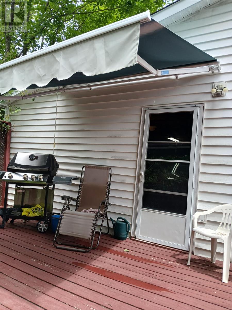 45 Poplar Rd, Elliot Lake, Ontario  P5A 2J4 - Photo 24 - SM261924