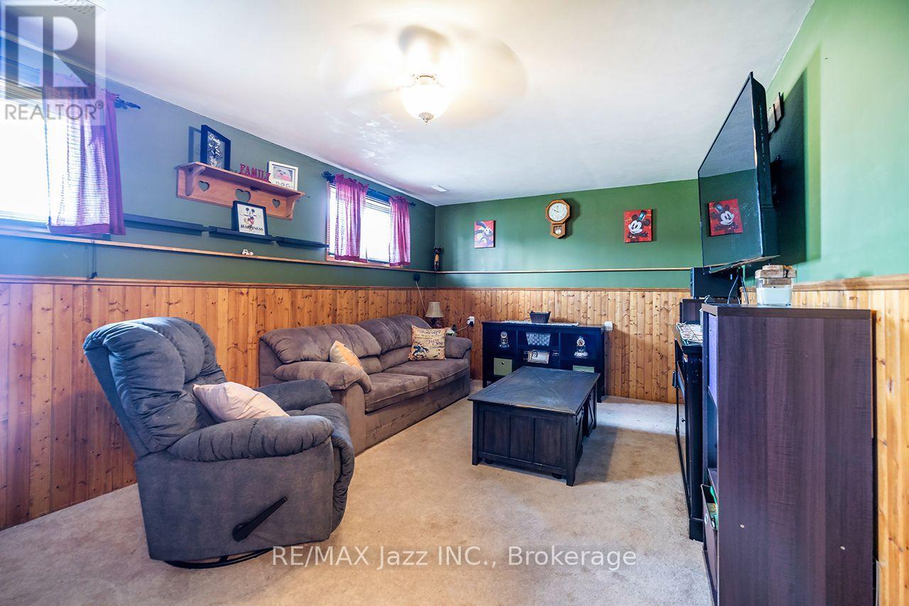 24 Glenn Drive, Quinte West, Ontario  K8V 6E3 - Photo 16 - X13676394