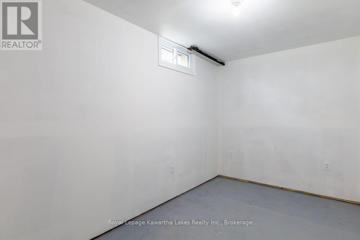 112 Murray Street, Kawartha Lakes, Ontario  K0M 1N0 - Photo 36 - X13676418