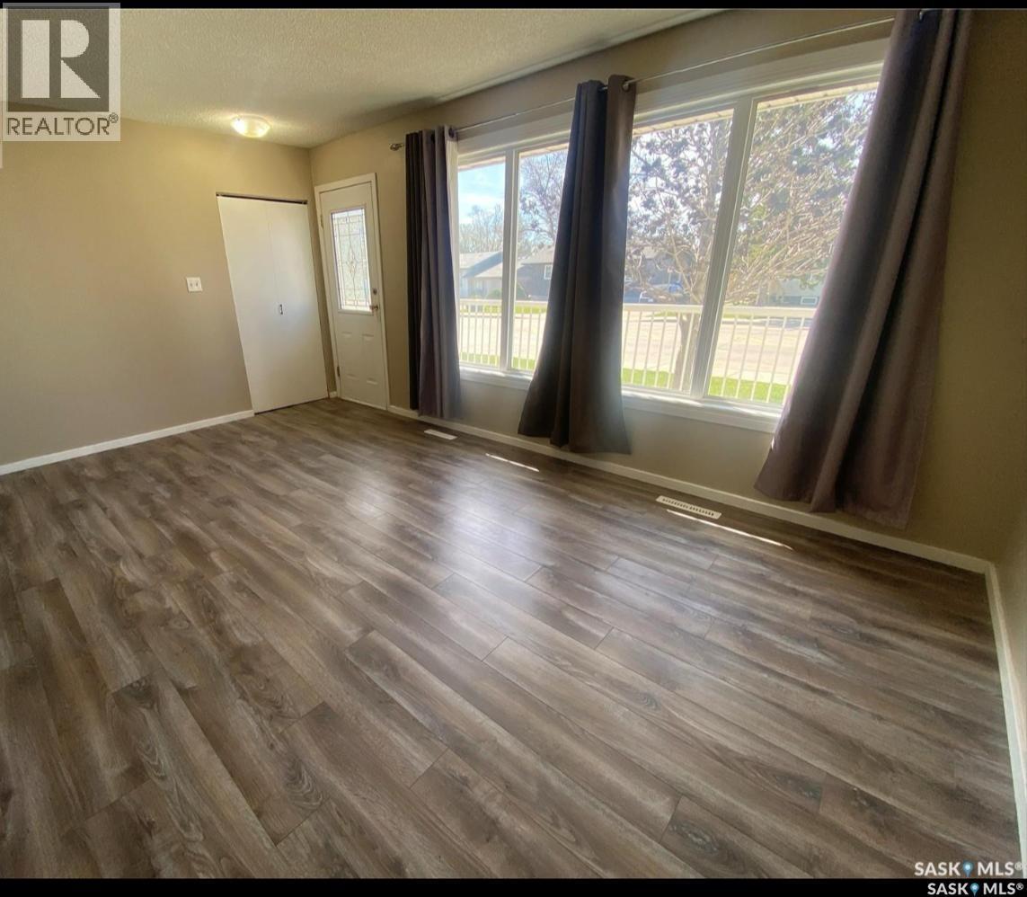 161 Darlington Street E, Yorkton, Saskatchewan  S3N 0E1 - Photo 9 - SK043728