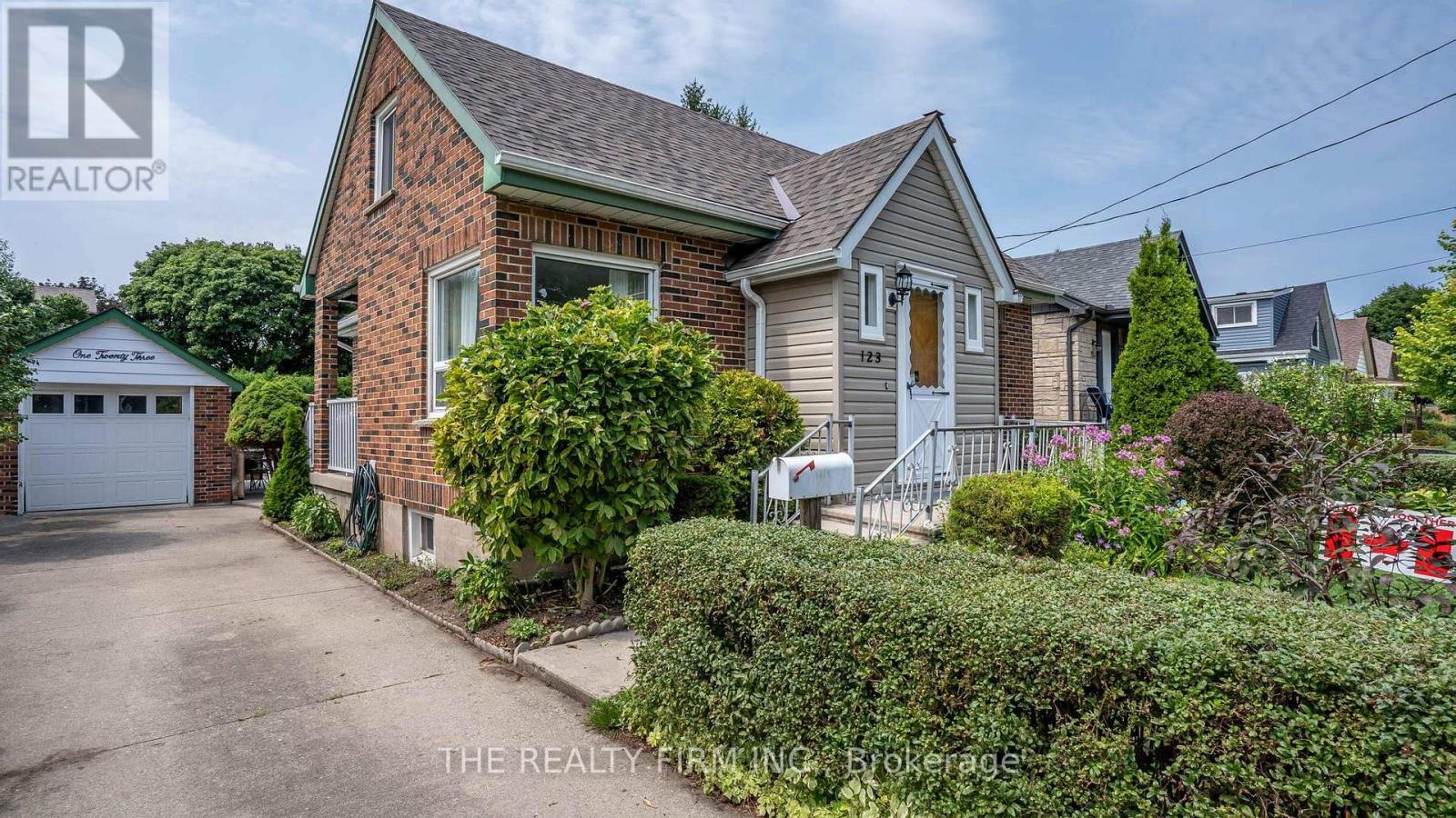 123 ELLIOTT STREET, London East, Ontario