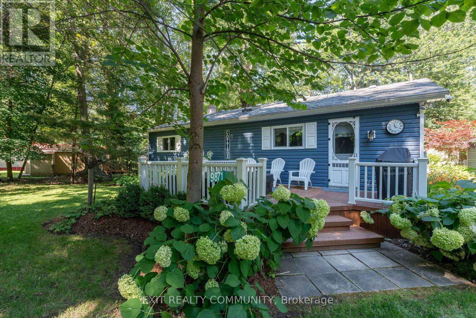 9871 PHOEBE LANE N, Lambton Shores, Ontario