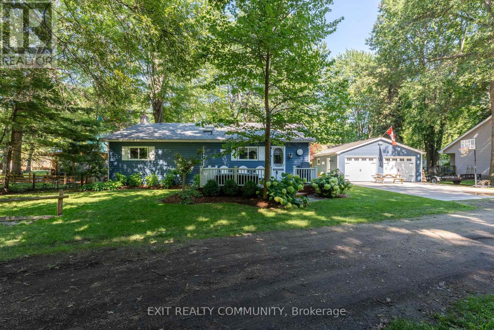 9871 Phoebe Lane N, Lambton Shores, Ontario  N0N 1J2 - Photo 40 - X13676420