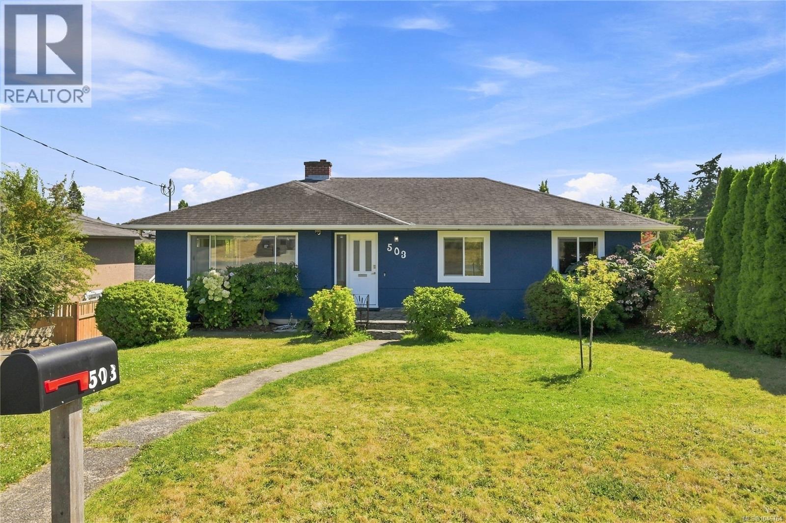 503 Whiteside St, Saanich, British Columbia