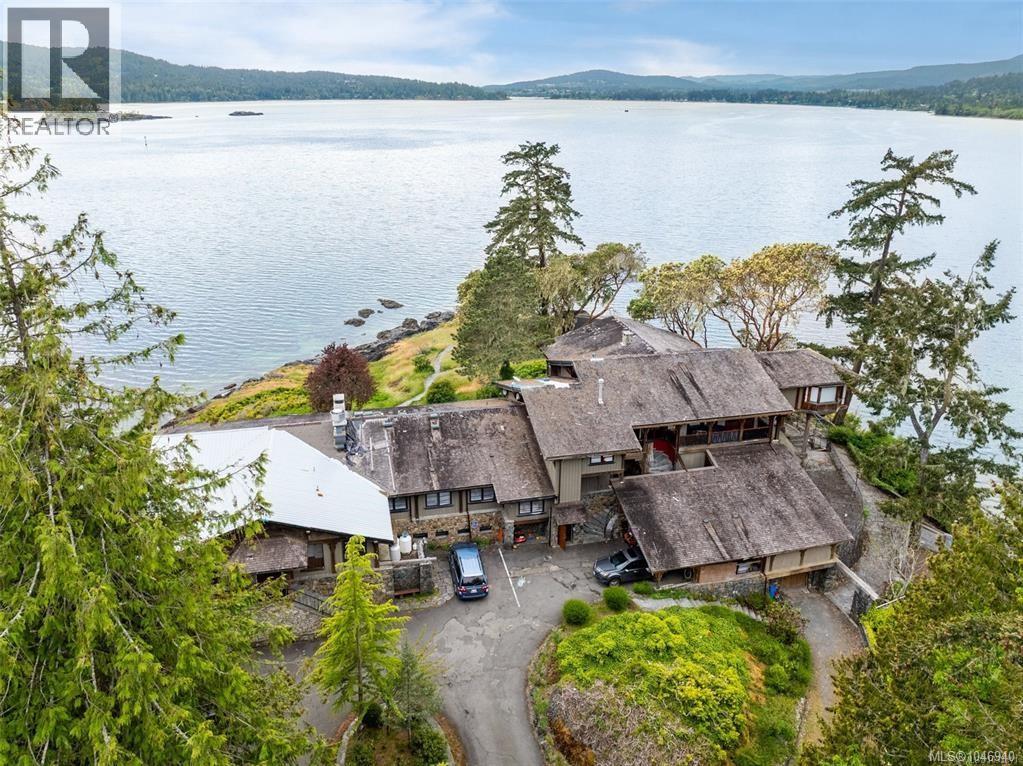 1424 Gillespie Rd, Sooke, British Columbia
