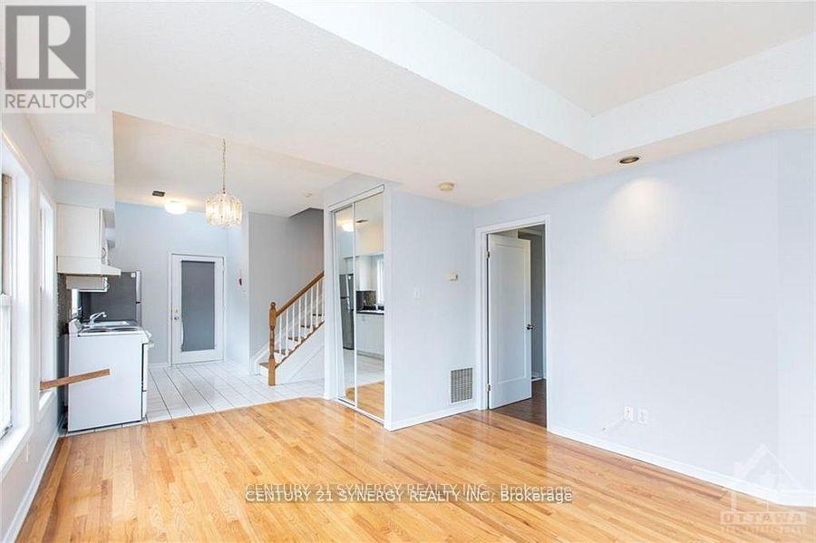 11 - 450 Maclaren Street, Ottawa, Ontario  K1R 5K6 - Photo 4 - X13456298