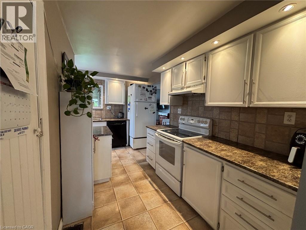 49 Highland Avenue, Hamilton, Ontario  L8L 1Z2 - Photo 11 - 40851594