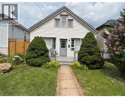 49 HIGHLAND Avenue, Hamilton, Ontario