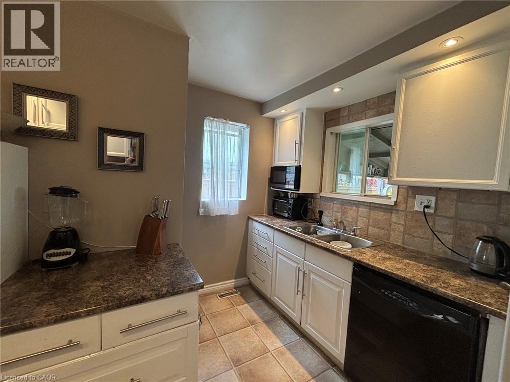 49 Highland Avenue, Hamilton, Ontario  L8L 1Z2 - Photo 12 - 40851594