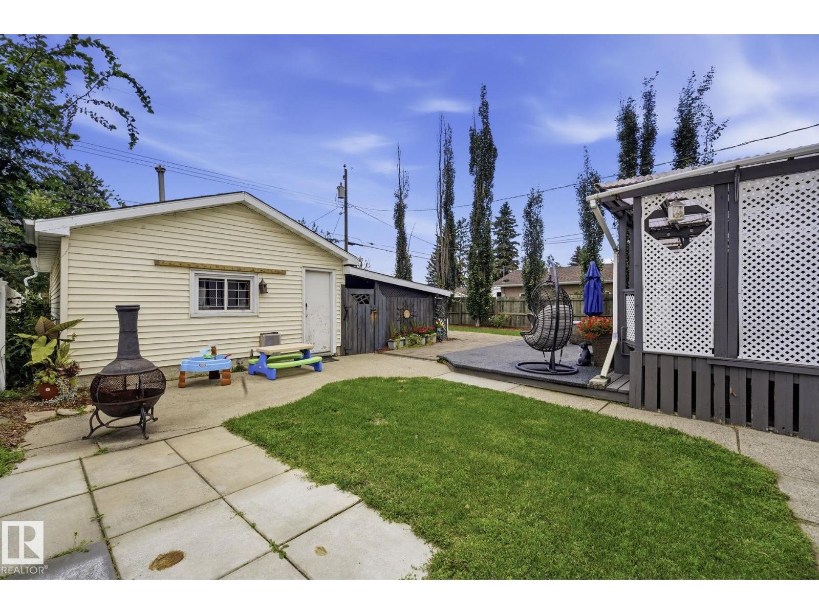 10528 45 St Nw Nw, Edmonton, Alberta  T6A 1X5 - Photo 41 - E4503835