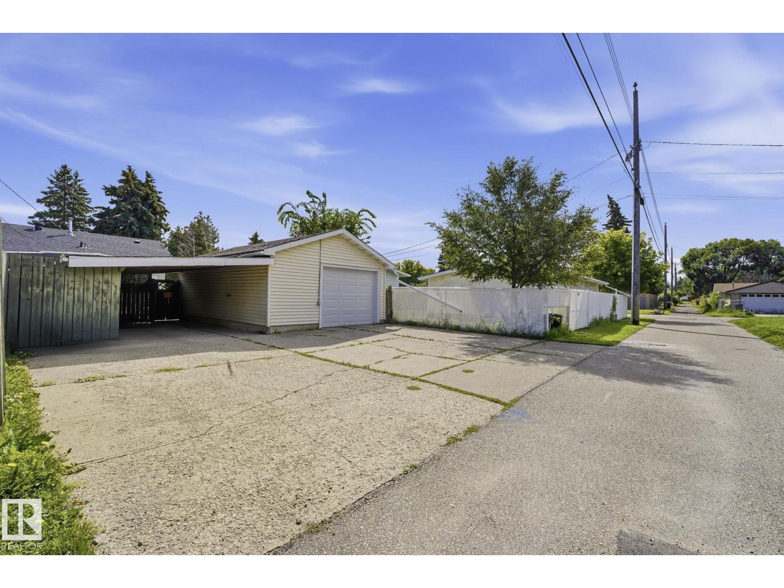 10528 45 St Nw Nw, Edmonton, Alberta  T6A 1X5 - Photo 44 - E4503835