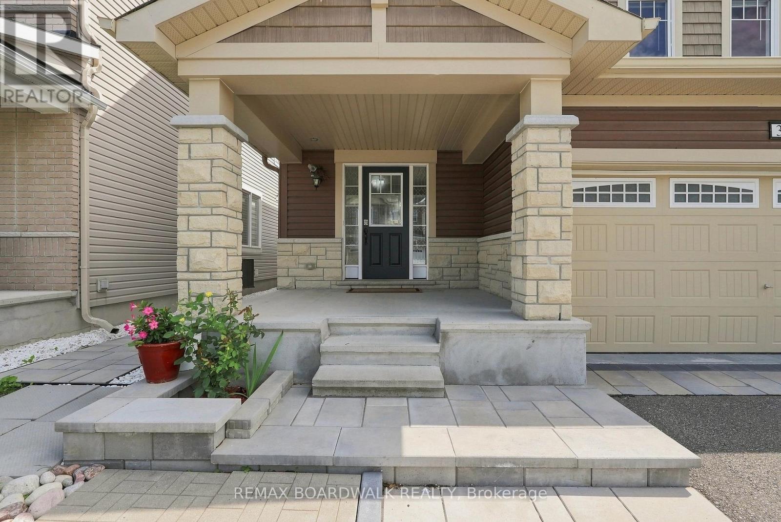 355 Sweetclover Way, Ottawa, Ontario  K4A 1E6 - Photo 3 - X13676316