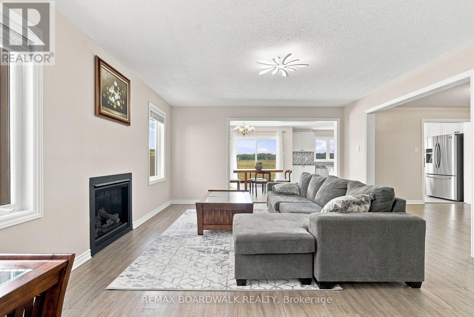 355 Sweetclover Way, Ottawa, Ontario  K4A 1E6 - Photo 8 - X13676316