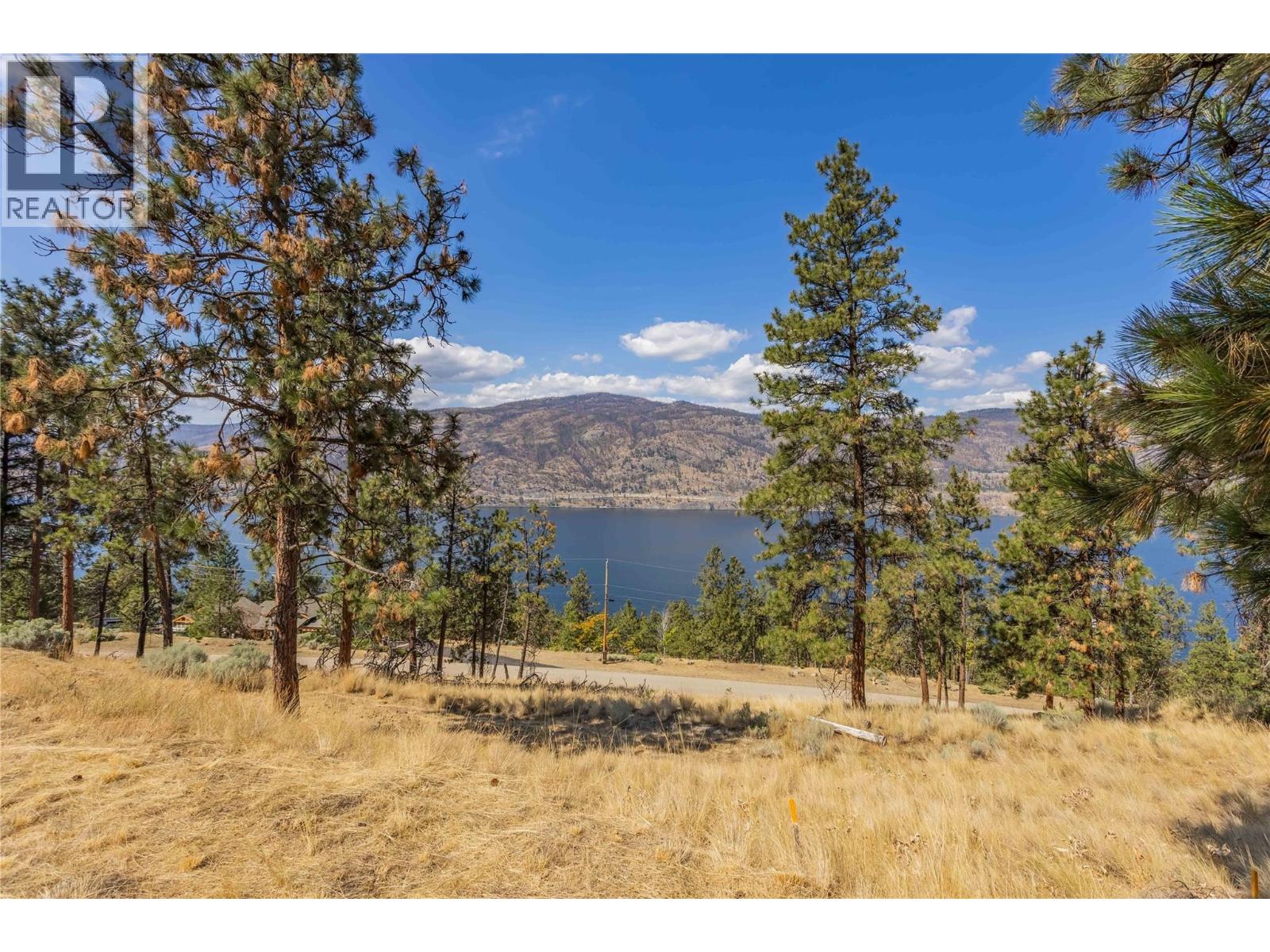 2393 Arthur Court, Kelowna, British Columbia